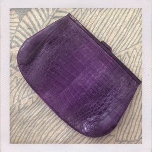 💜 Nancy Gonzalez purple crocodile clutch 💜